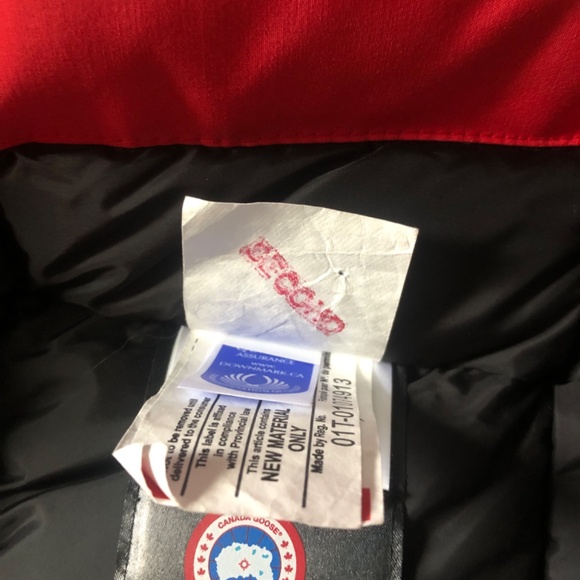 Canada Goose Ladies Expedition Parka - second quality purchased by employee - Picture 7 of 7
